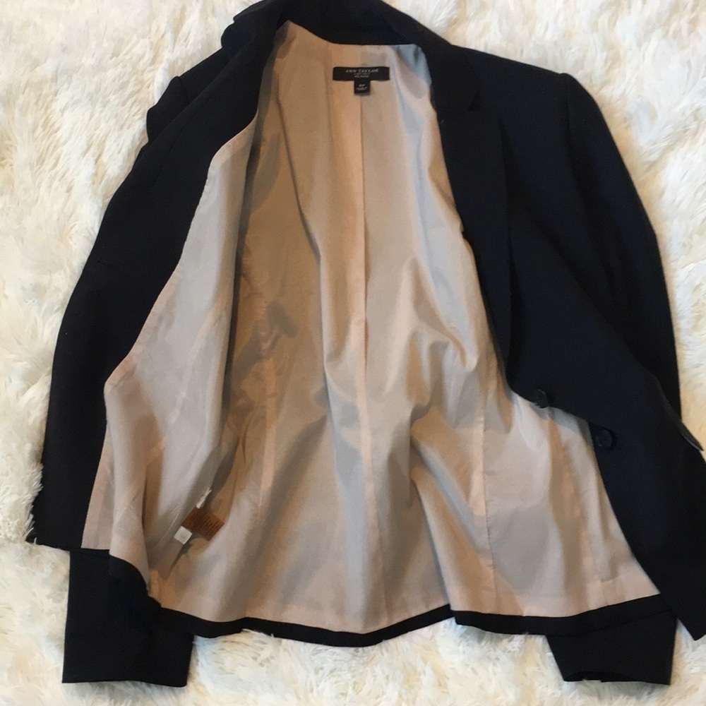 ANN TAYLOR PETITE TAILORED BLACK BLAZER LINED - Picture 6 of 7